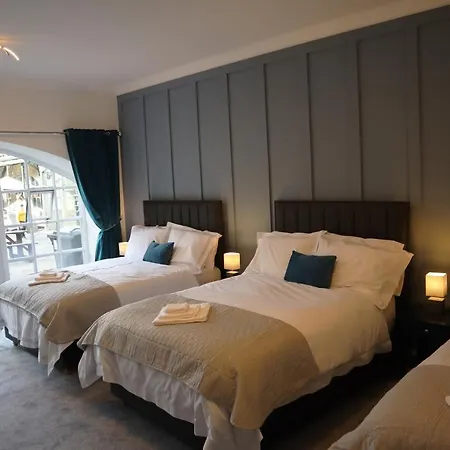 The Lodge Ballina (Mayo)