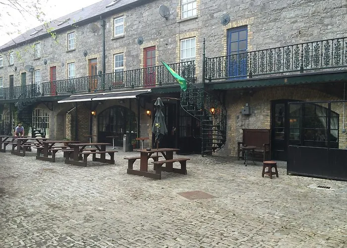 The * Ballina (Mayo)